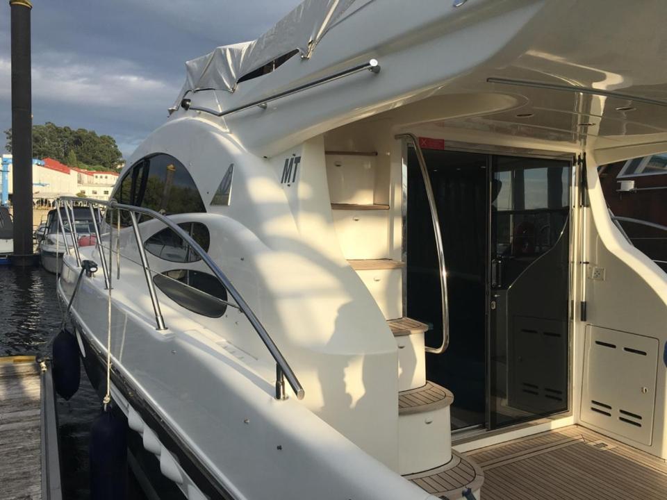 Porto Private Yacht- Accommodation Douro River Exterior foto